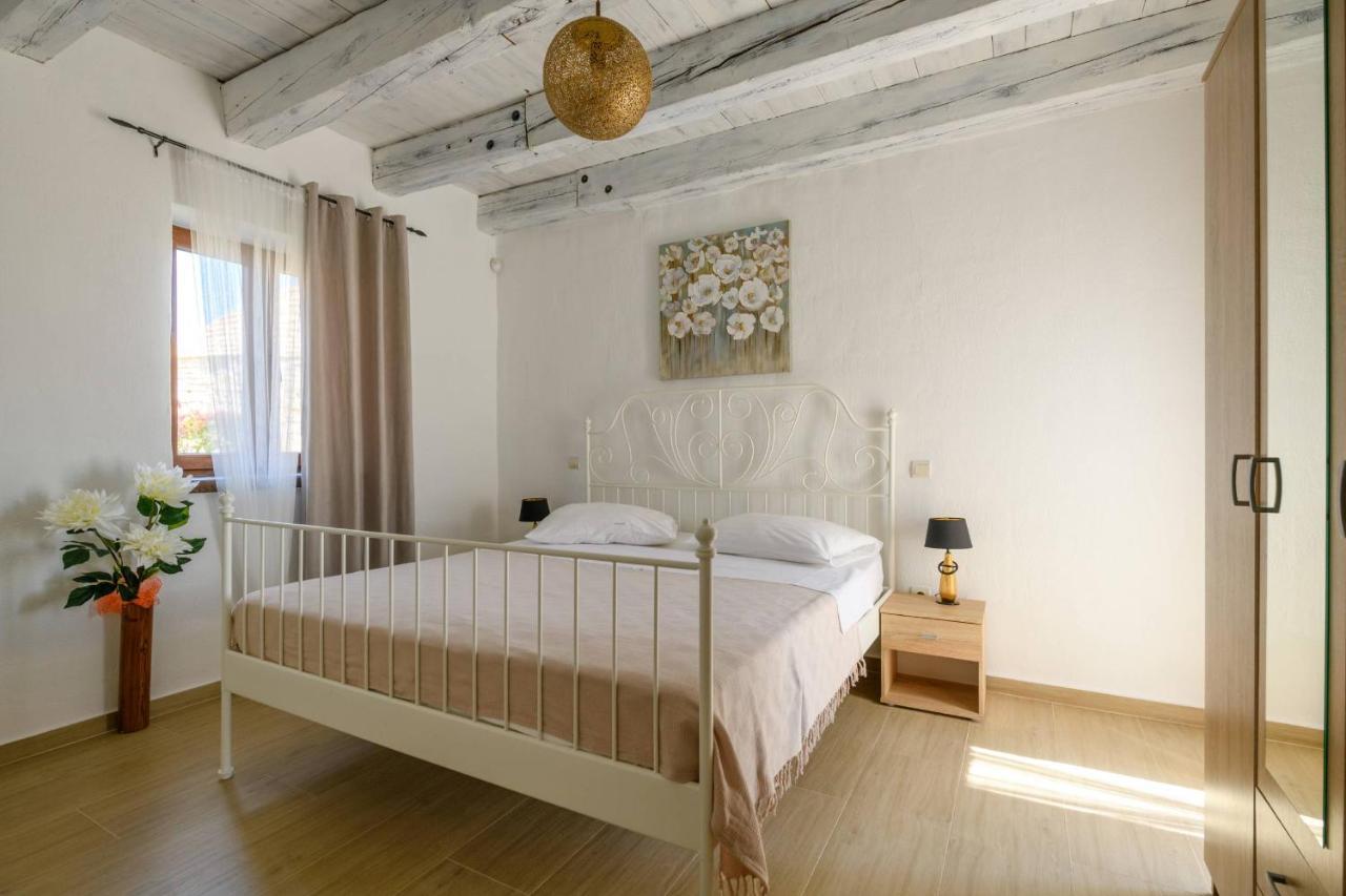 Paradis Villa Stone Queen With Heated Pool Butkovići Eksteriør bilde
