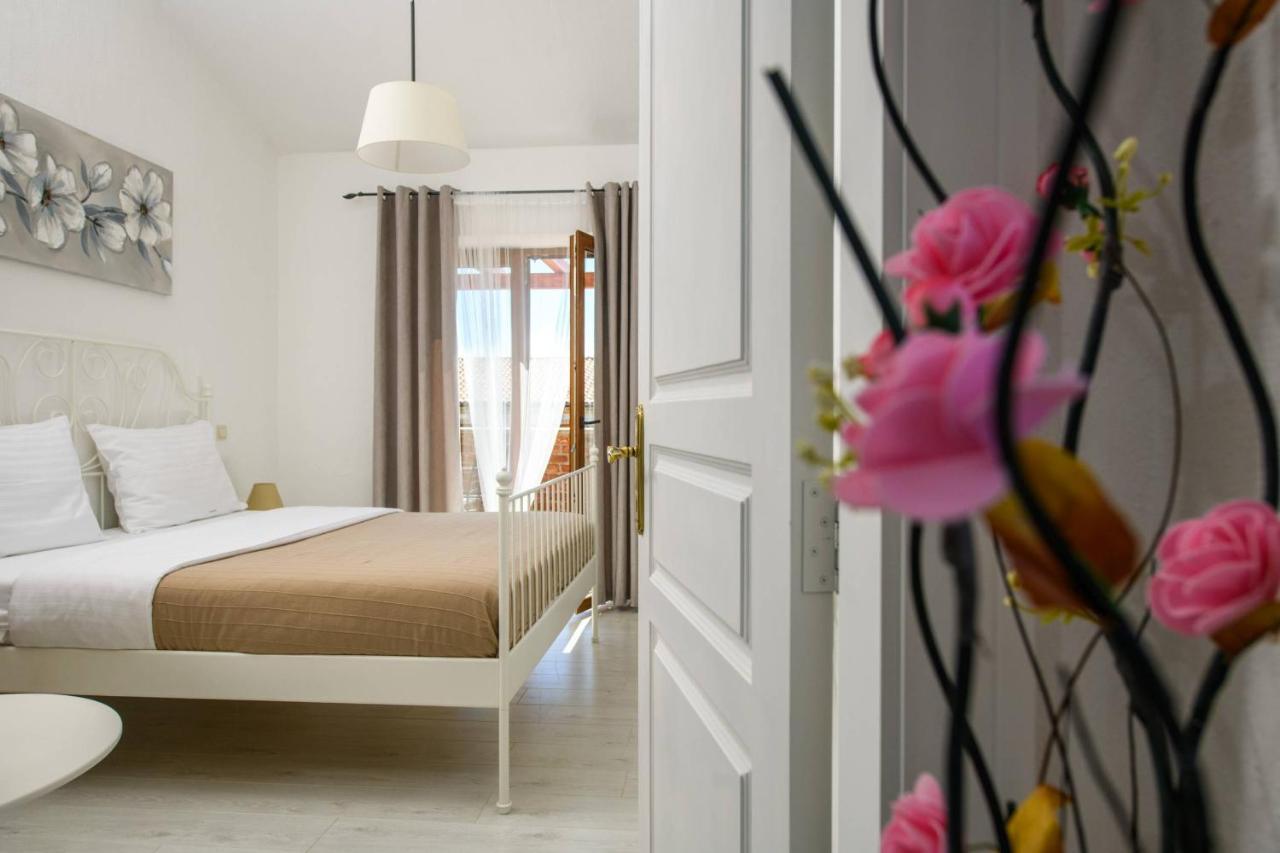 Paradis Villa Stone Queen With Heated Pool Butkovići Eksteriør bilde